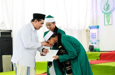Pemprov Jateng Beri Tali Asih ke 22 Penghafal Al-Qur an di Rembang
