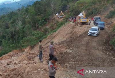 Usai Amblas Sedalam Tiga Meter, Jalinsum Sipirok–Taput Mulai Normal