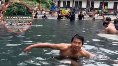 Wisatawan Jepang Beri Testimoni Soal Kebiasaan Jelek Pengunjung di Pemandian Air Panas Cangar