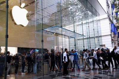 Tak Ada iPhone 18 Base Model Tahun Ini, Apple Ubah Strategi Perilisan