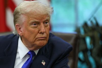 Donald Trump Umumkan AS Bakal Berlakukan Tarif 25% kepada Negara-negara yang Berdagang dengan Iran