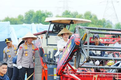 Panen Jagung Serentak Polri dari Bekasi, Kapolri Sebut Sudah Penen 3,5 Ton Sepanjang 2025