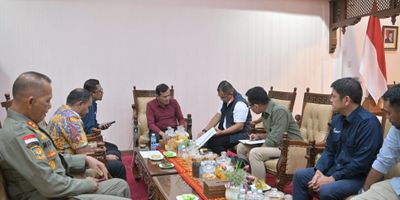 Wagub Aceh Minta BUMN Bangun Huntara Ramah Anak dan Nyaman Ibadah