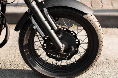 Benarkah Ban Motor Perlu Rotasi? Ini Penjelasan Lengkapnya