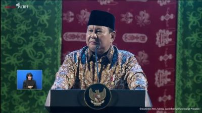 Prabowo Sampaikan Kerja Kuat Kabinet Merah Putih di Banjarbaru