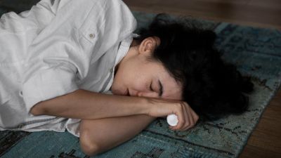 Mengungkap Mitos Tidur Menjelang Magrib: Fakta atau Fiksi?