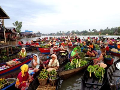 Mengenal Pasar Terapung Lok Baintan: Ikon Wisata dan Ekonomi Kalimantan Selatan