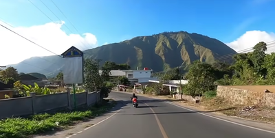 Menikmati Perjalanan Touring ke Sembalun, Kaki Gunung Rinjani yang Menenangkan