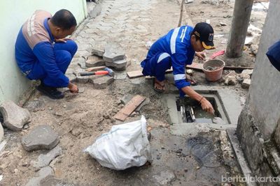 Pasukan Biru Kepulauan Seribu Gerak Cepat Perbaiki Saluran Air di Pulau Panggang, Warga Kini Tak Perlu Cemas