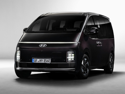 Hyundai Staria Listrik Resmi Meluncur, Bedanya Apa dengan Konvensional?