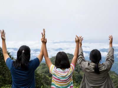 7 Puisi Singkat tentang Akhir Pekan yang Relate Sama Hidup Kita