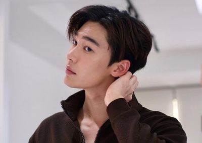 10 Fakta Unik Dew Jirawat, Pemeran Utama Series MuTeLuv: Love Lock