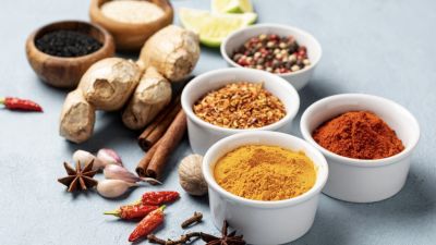 Bumbu Dapur Alami yang Dapat Menghangatkan Tubuh Anda