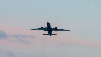 Pesawat ATR 400 Milik Indonesia Air Transport Hilang Kontak di Maros