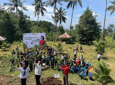 Gandeng Warga dan Mahasiswa, DPRD DIY Bersama Yayasan Lima Lima Rastra Tanam 3.000 Pohon di Dua Titik Gunungkidul