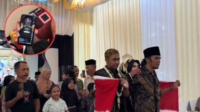 Dua Cowok Nekat Jadi Tamu di Pernikahan yang Undangannya Viral di TikTok, Apa yang Terjadi Kemudian?