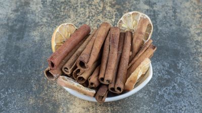 Mengkaji Peran Kayu Manis dalam Pengendalian Gula Darah