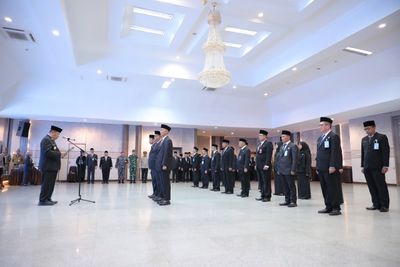 Gubernur Babel Lantik Pejabat Pimpinan Tinggi Pratama dan Kepala Sekolah, Tekankan Profesionalisme dan Netralitas
