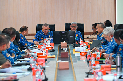 Wagub Surya Dorong Penetapan PAD yang Kuat Secara Hukum dan Kajian