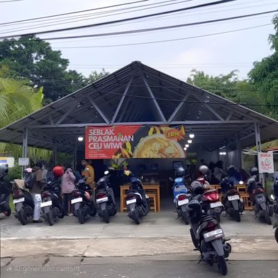 Pecinta Pedas Merapat! Ini 5 Seblak Prasmanan dengan Rating Tertinggi di Jakarta Timur yang Wajib Kamu Coba