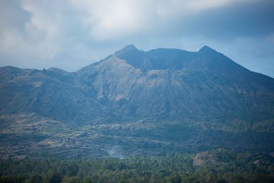 Tak Hanya Pantai, Ini Deretan Gunung di Kendari yang Cocok untuk Pendaki Pemula hingga Berpengalaman