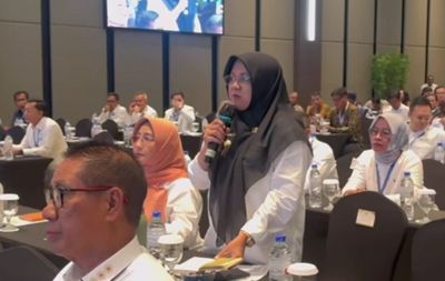 Bupati Perempuan Pertama di Siak, Afni Zulkifli Gugat Keadilan DBH Sawit di Forum APKASI