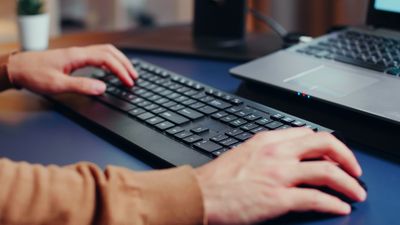 3 Cara Mematikan Laptop dengan Keyboard, Praktis saat Mouse Tidak Berfungsi