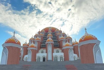 Bosan Jalangkote? Ini 10 Oleh-Oleh Khas Makassar Anti-Mainstream yang Kamu Wajib Bawa Pulang