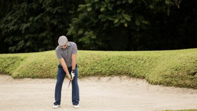 Menggali Perbedaan Antara Driving Range dan Lapangan Golf