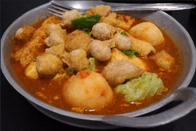 Seblak Teteh Bandung, Kuliner Pedas Favorit di Kota Mataram