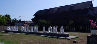 Arsitektur Rumah Tahan Gempa dari Istana Dalam Loka, Sumbawa
