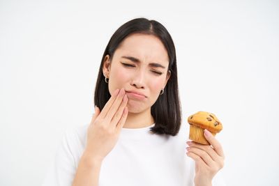 Jangan Langsung Menyikat Gigi Setelah Makan Kalau Gak Mau Hal Ini Terjadi!