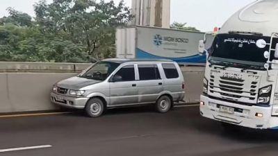Tragedi di Tol Jakarta-Cikampek: Mobil Melaju Tanpa Kendali Usai Pengemudi Meninggal Dunia