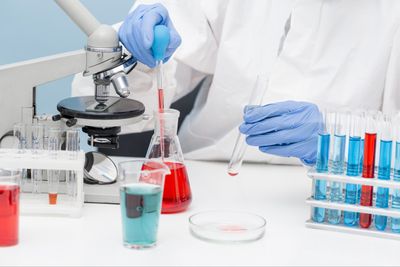 60 Alat Laboratorium dan Fungsinya yang Wajib Diketahui