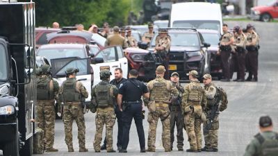 Protes Massal Mengguncang Minneapolis Setelah Penembakan Agen Imigrasi