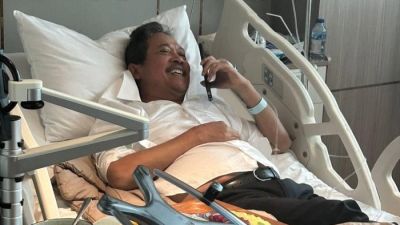 Menteri KKP Sakti Wahyu Trenggono Pingsan Usai Upacara Persemayaman