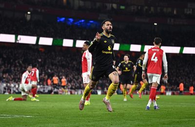 Tumbang dari MU di Kandang Sendiri, Arsenal Dikunyah Cunha