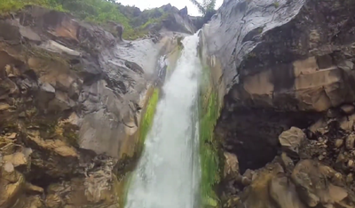 7 Air Terjun Paling Memesona di NTB yang Wajib Dikunjungi