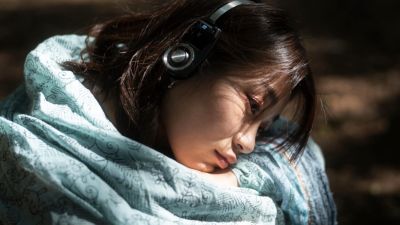 Mengapa Lagu Sedih Memilih Tangga Nada Minor sebagai Suara Utama
