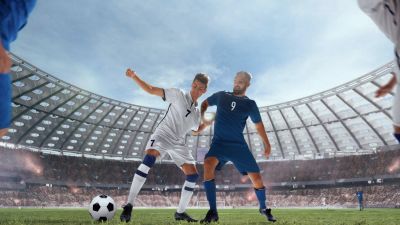 Menelisik Perbedaan Futsal dan Sepak Bola: Lebih dari Sekadar Ukuran