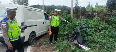 Dua Tewas dalam Laka Maut Grand Max vs PCX di Nisam Antara