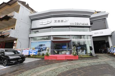 Geely Gaspol Buka Tiga Dealer Sekaligus di Awal Tahun 2026 Guna Perkuat Layanan di Indonesia