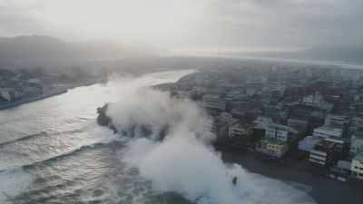 Strategi Penting Mengenai Jalur Evakuasi Tsunami di Indonesia