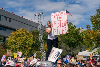 Mengenal Eipstein Files: Dokumen Berisi Bukti Terkait Perdagangan Anak, Benarkah Trump Terlibat?
