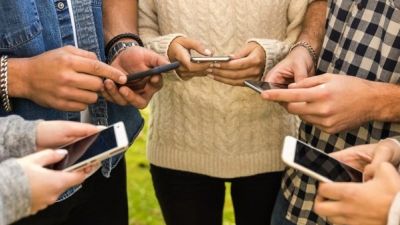 Inovasi Registrasi Seluler: Era Baru Verifikasi Biometrik di Indonesia