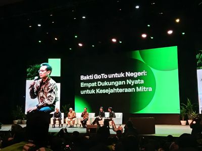 Menkes Budi Ingatkan Ojol Jaga Kesehatan, Ajak Rutin Cek Tekanan Darah dan Gula