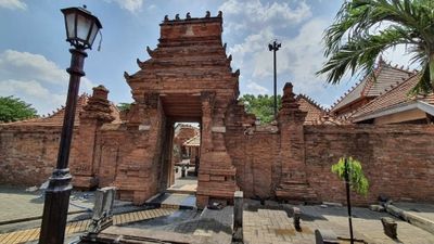 Wisata Religi Tenangkan Hati, Berikut Tiga Rekomendasi Wisata Religi yang Wajib diKunjungi