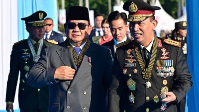 Konfirmasi Loyalitas Kapolri: Habiburokhman Berikan Klarifikasi Teas Terhadap Tuduhan yang Beredar