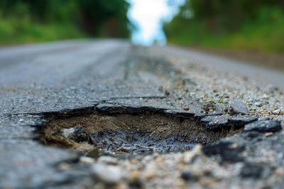 Musim Hujan Bikin Jalan Berlubang, 27 Kecelakaan Terjadi di Jakarta