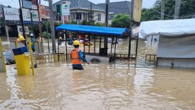 Banjir Melanda 41 Desa di Bekasi, 37.879 Keluarga Terpaksa Mengungsi